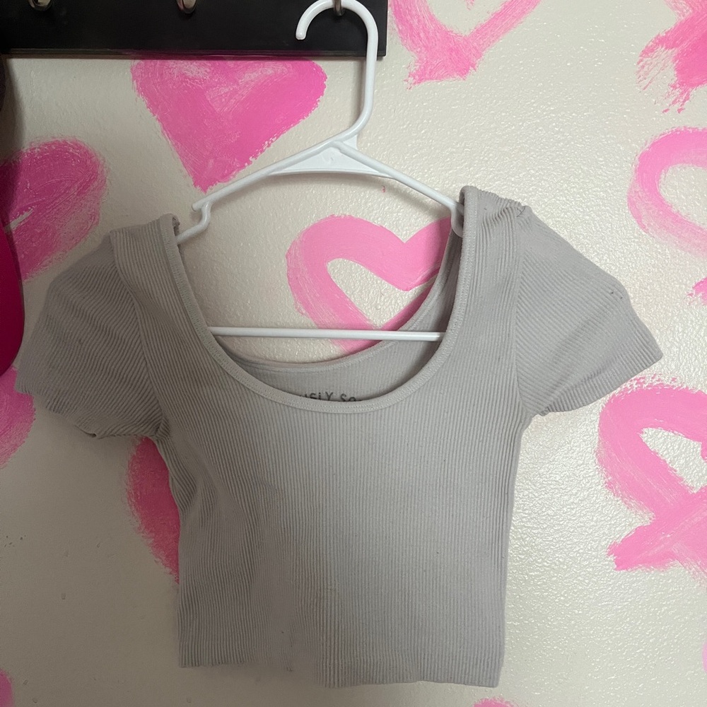 crop top